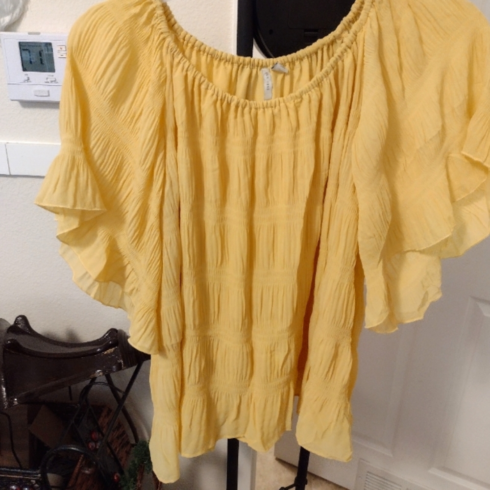 Women blouse